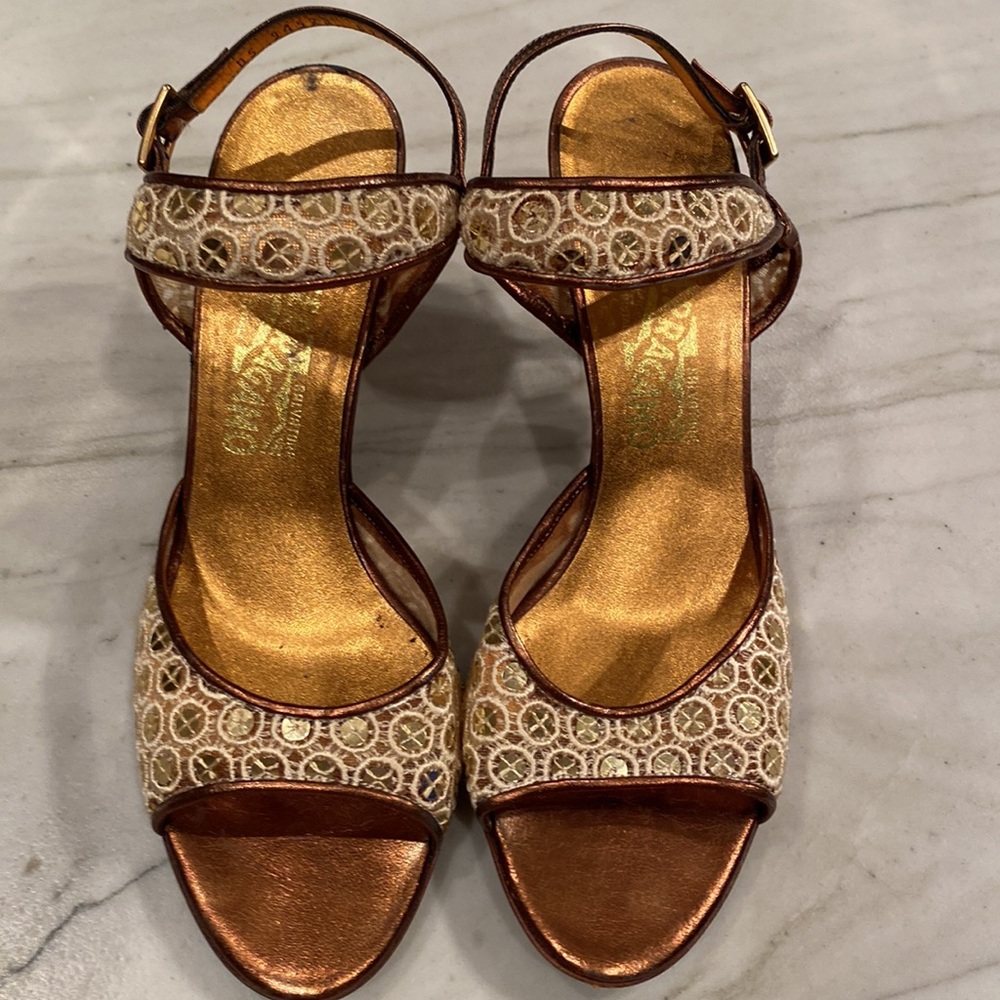 Ferragamo vintage sling back pump size 9
